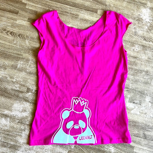 HM TV/Panda Rhand collaboration tank - Picture 1 of 2